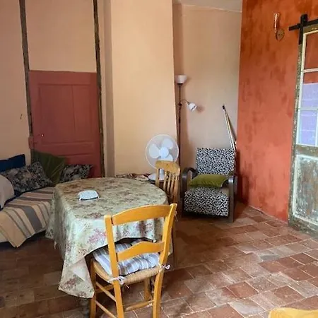 Tour 17e S Pour 4, Panoramique Cevennes Mars (Gard)
